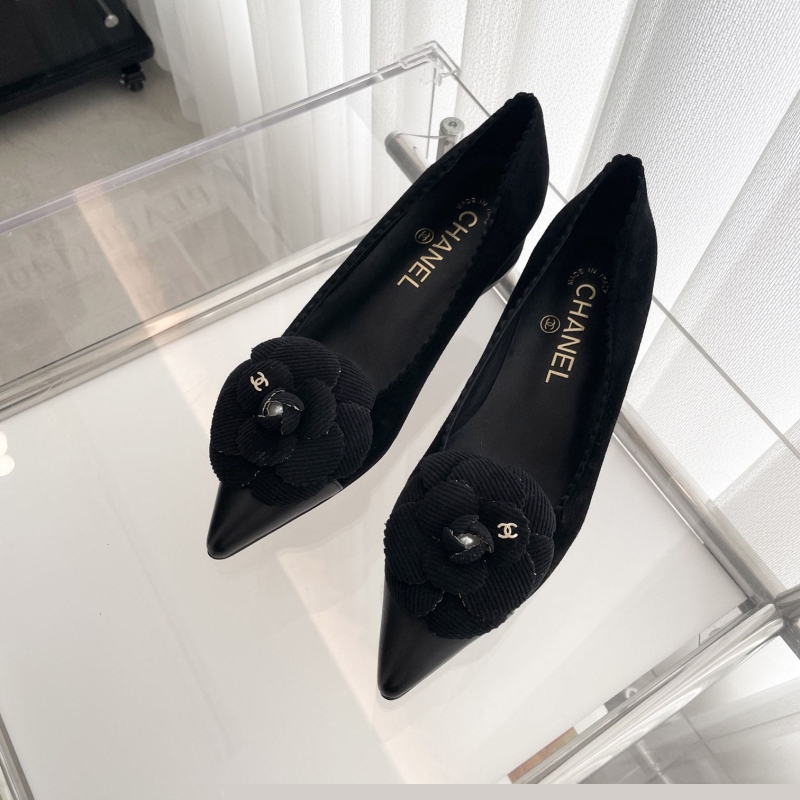 Ch*el high heels